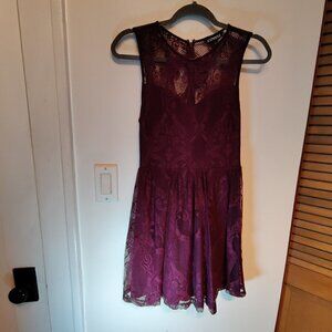 Express Dress Sz SP Purple Lace with lining throughout, lace only back. Back zip